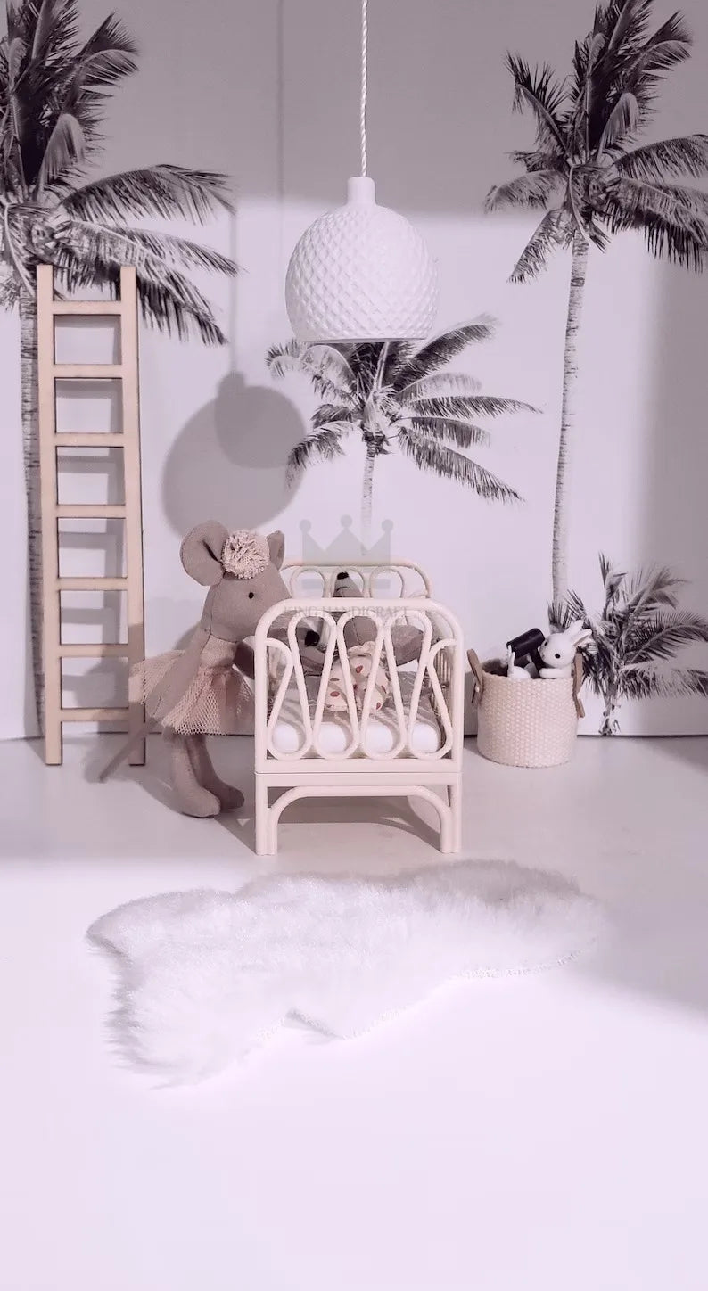 Rattan Mouse Crib Dollhouse Miniatures