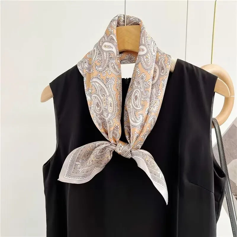 100% Mulberry Silk Animal Print Customizable 70x70cm Square Scarf for Women with Digital