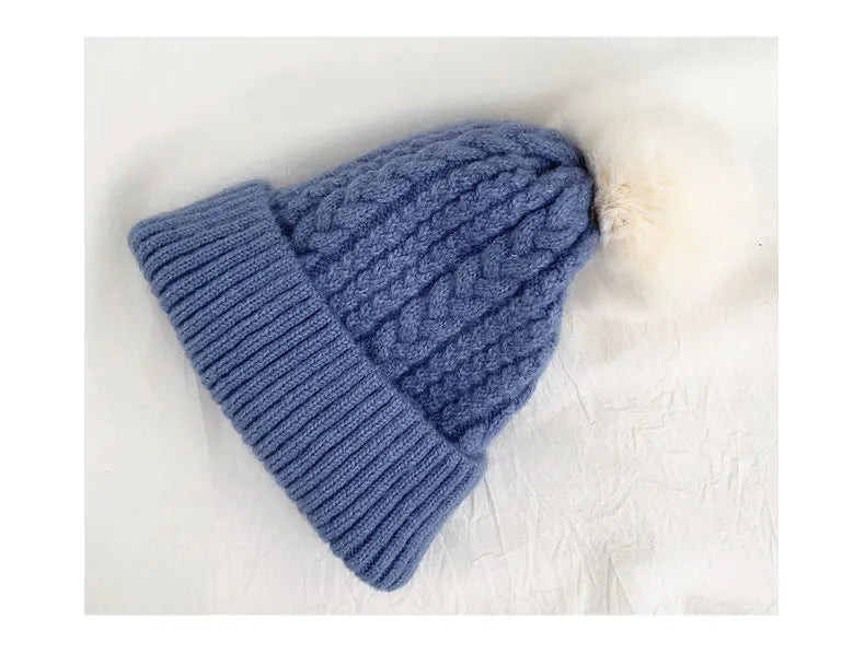 Villus Custom Embroidery Woven Label Cute Pure Color Winter Knitted Hats Winter Beanies