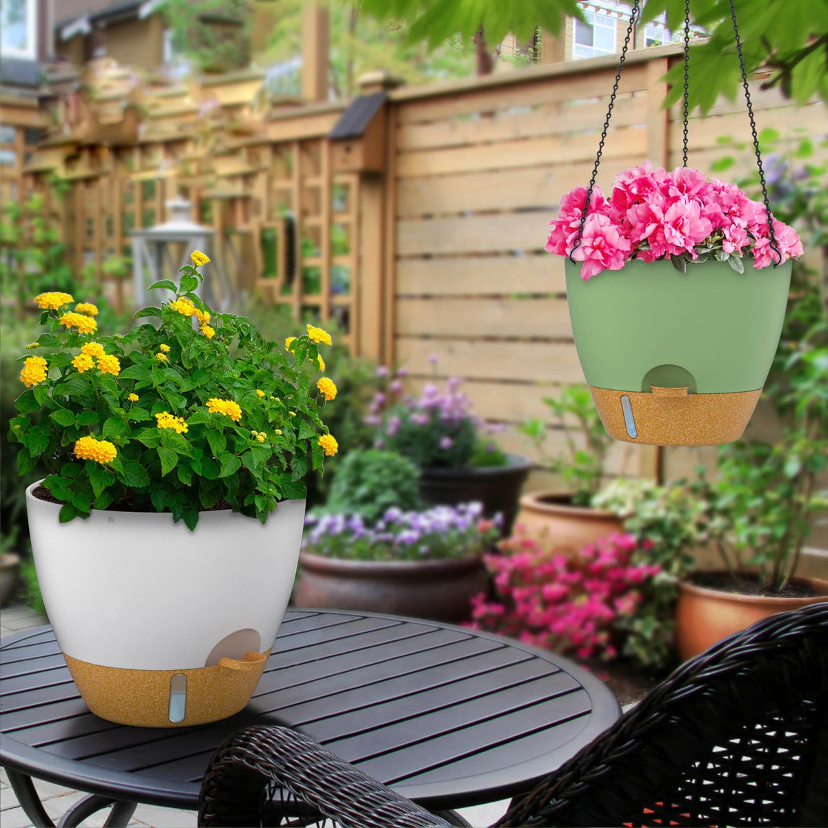 Automatic Self-Watering PP Plastic Flower Pots Drainage Holes Modern Style 8-12 Inch