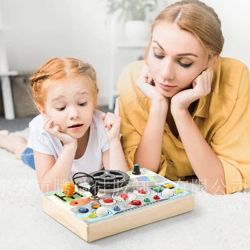 Montessori Early Education Wooden Steering Wheel Simulation Busy Board for Children (4-6