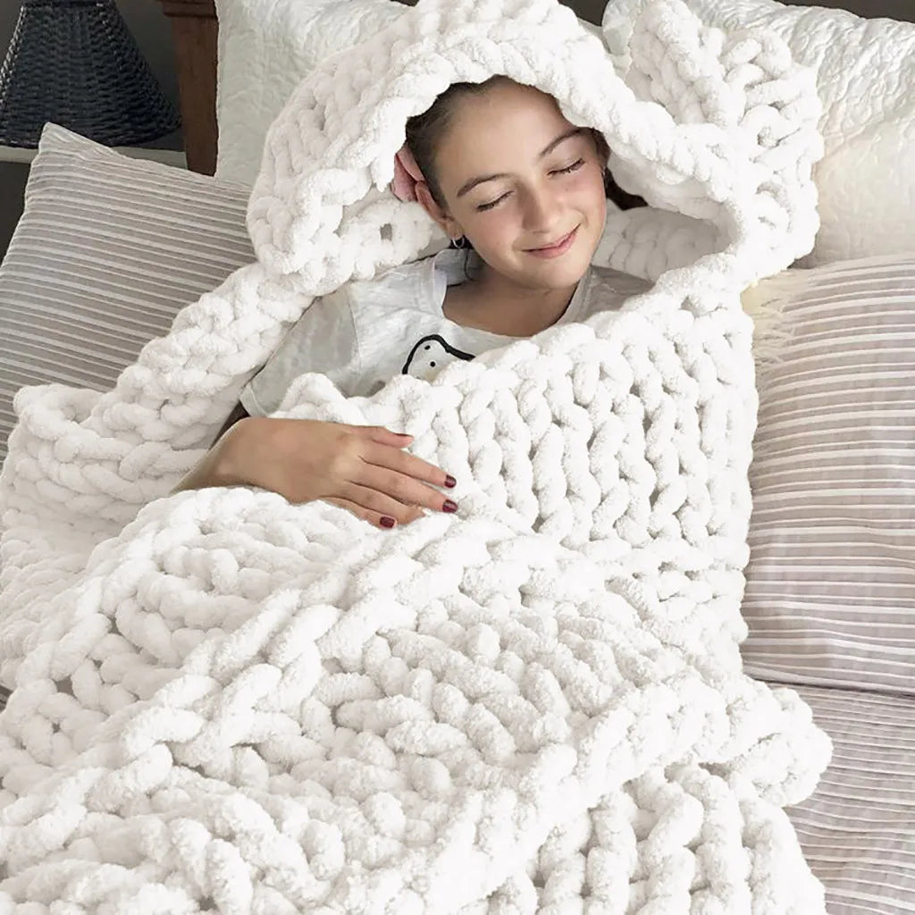 Super Soft Handmade Knit Jumbo Chenille Yarn Chunky Knit Blanket Throw