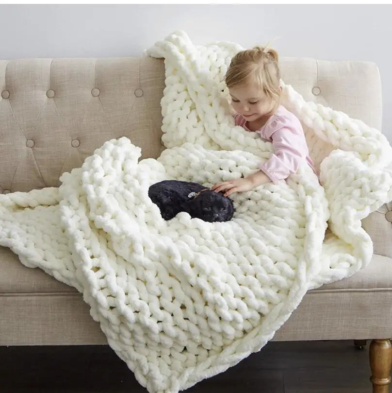 Super Soft Handmade Knit Jumbo Chenille Yarn Chunky Knit Blanket Throw