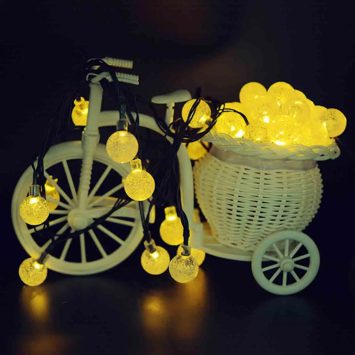 Waterproof Outdoor Garden Solar Crystal Ball Lamp 40 Feet 100 LED 8 Lighting Modes