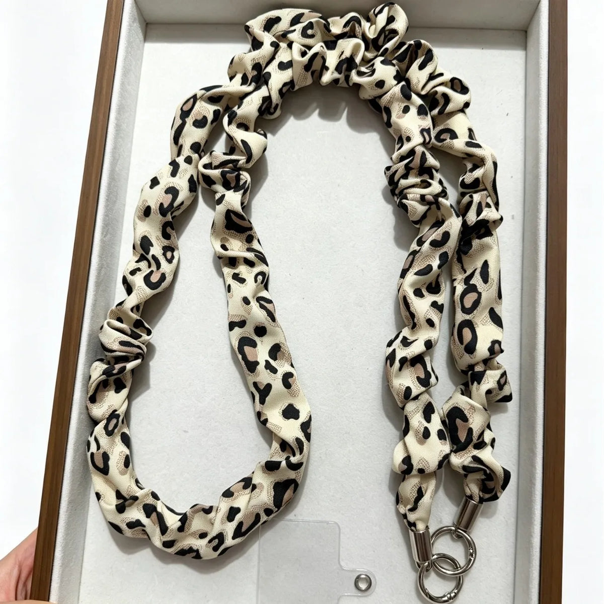 Autumn/Winter Leopard-Print Fabric Phone Strap Long Crossbody Lanyard High-End Alloy