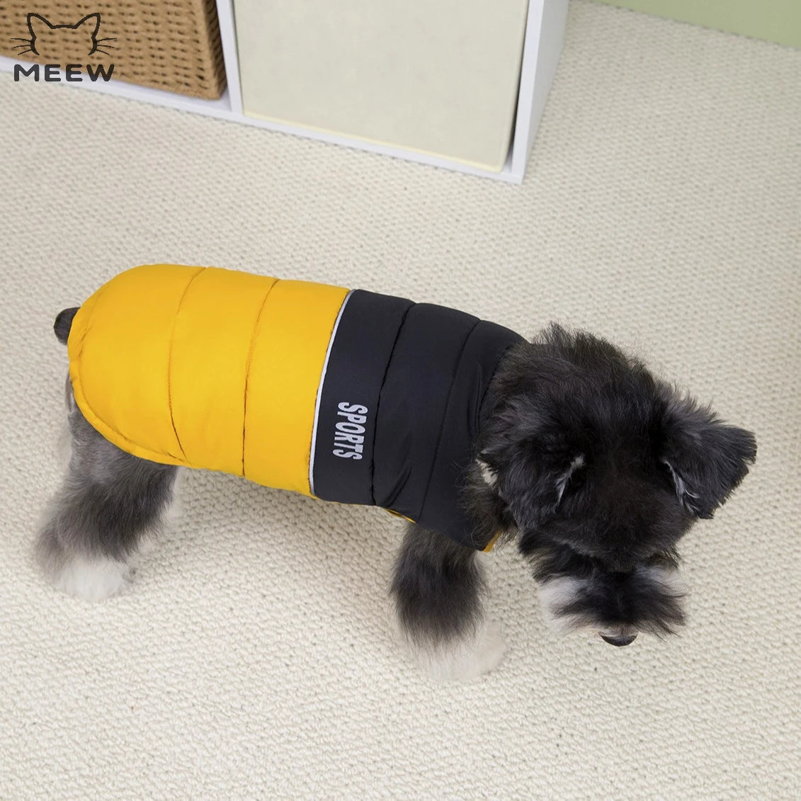 Two Tone Sports Dog Puffer Vest Winter Warm Pet Coat Reflective Strip Zipper Design