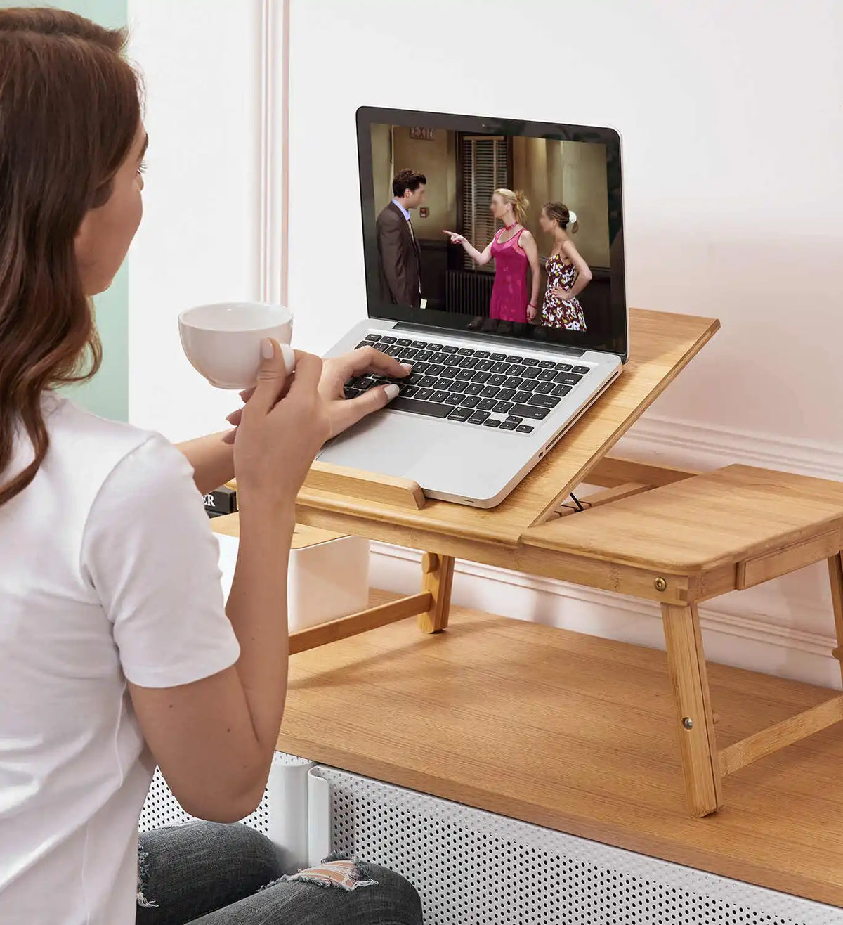 Bamboo Portable Foldable Laptop Desk Vertical Wooden Laptop Stand Adjustable Laptop Table
