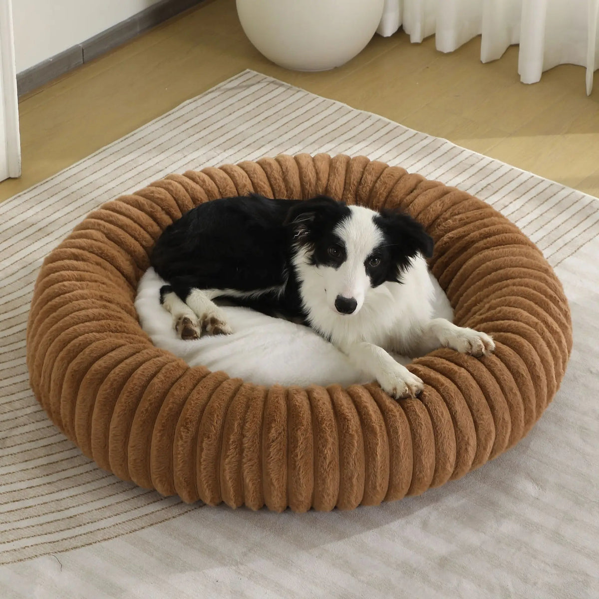 Plush Ribbed Round Solid Pattern Dog Bed Calming Donut Pet Cushion in Box/Carton