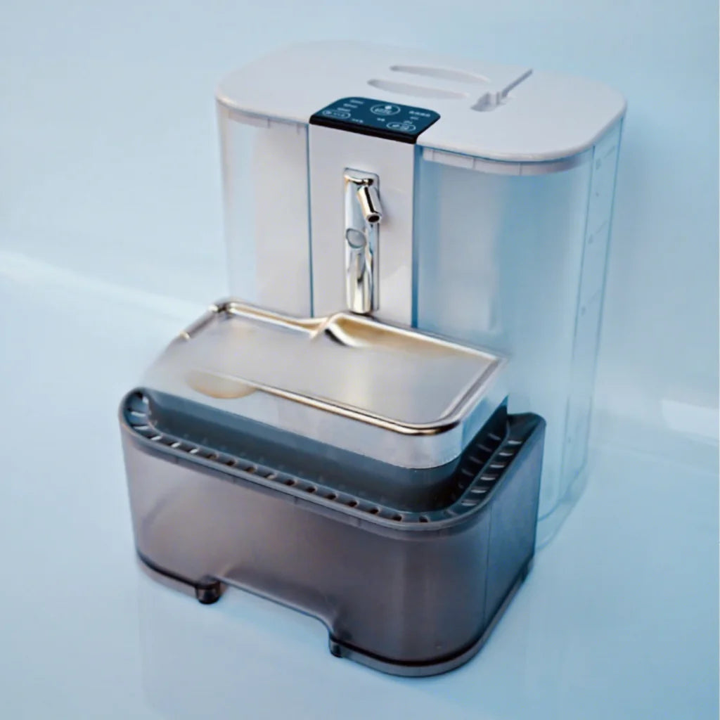 Plastic Pet Water Fountain 5L Large Capacity Filter-Free with a Clean Water Tank for Cats