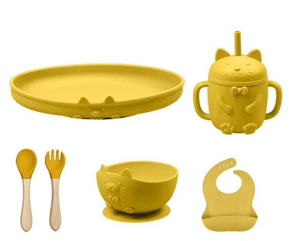 Food Grade Silicone Baby Feeding Set With Cup Bowl Plate Bib Spoon and Fork Easy Clean