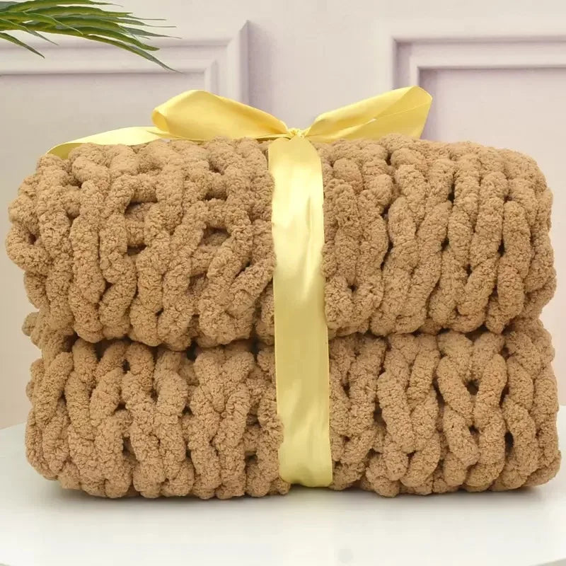 Super Soft Handmade Knit Jumbo Chenille Yarn Chunky Knit Blanket Throw