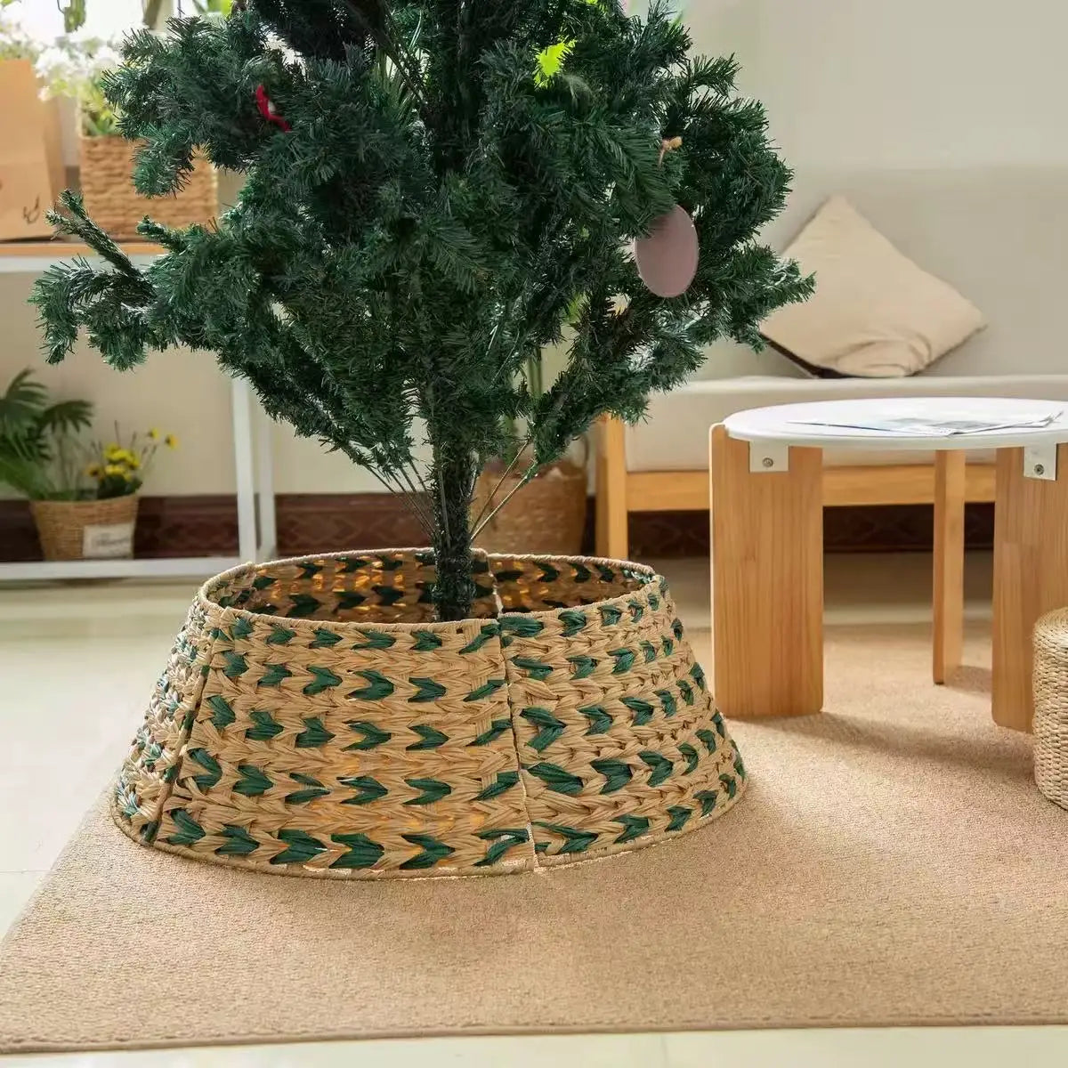Handwoven Rattan Christmas Tree Collar Woven Tree Skirt Base Cover for Christmas Decor