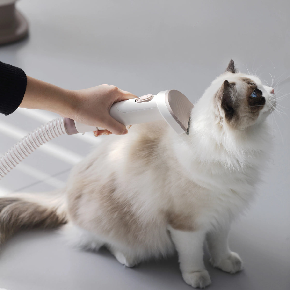 3.2L High-Capacity Pet Grooming Vacuum Cleaner Set-6-in-1 Se Electric Clipper, Waterproof