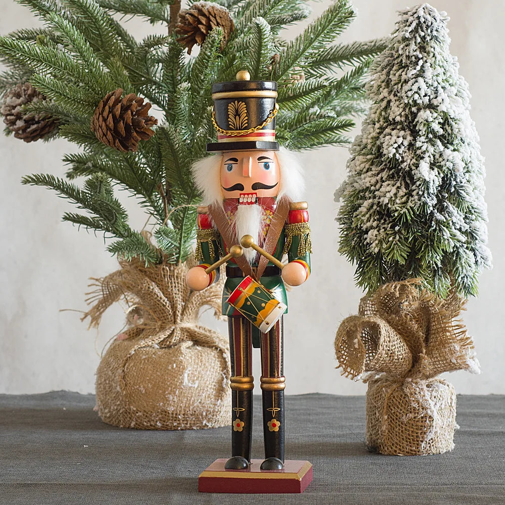 Small Trial Order Accepted Hand-Painted Wooden Nutcracker Soldier for Christmas Home