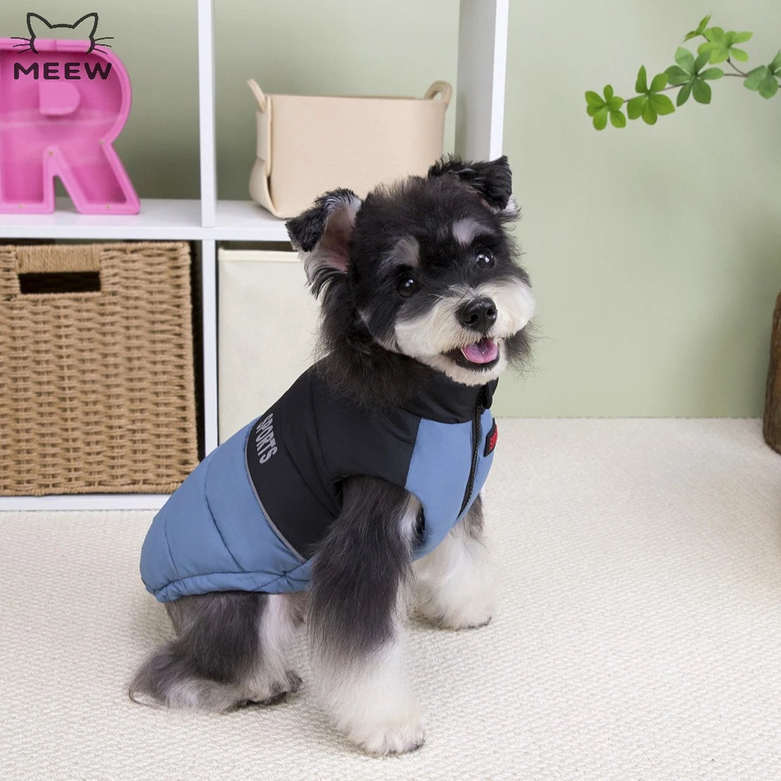 Two Tone Sports Dog Puffer Vest Winter Warm Pet Coat Reflective Strip Zipper Design