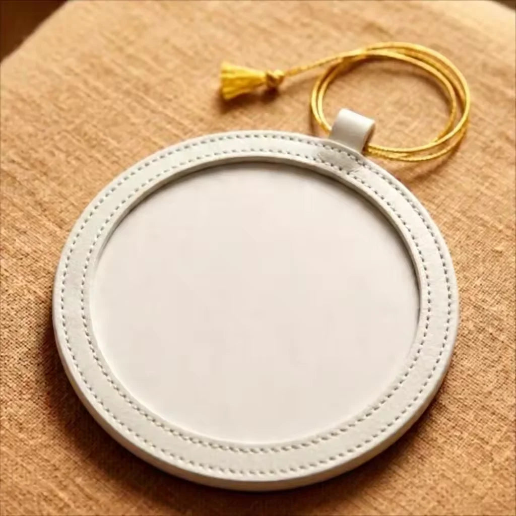 PU Needlepoint Self Finishing Round Leather Ornament Christmas Ornaments Needlepoint Self (Pack of 2)