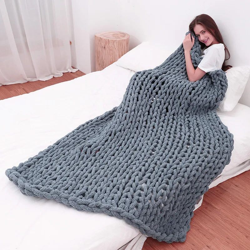 Super Soft Handmade Knit Jumbo Chenille Yarn Chunky Knit Blanket Throw
