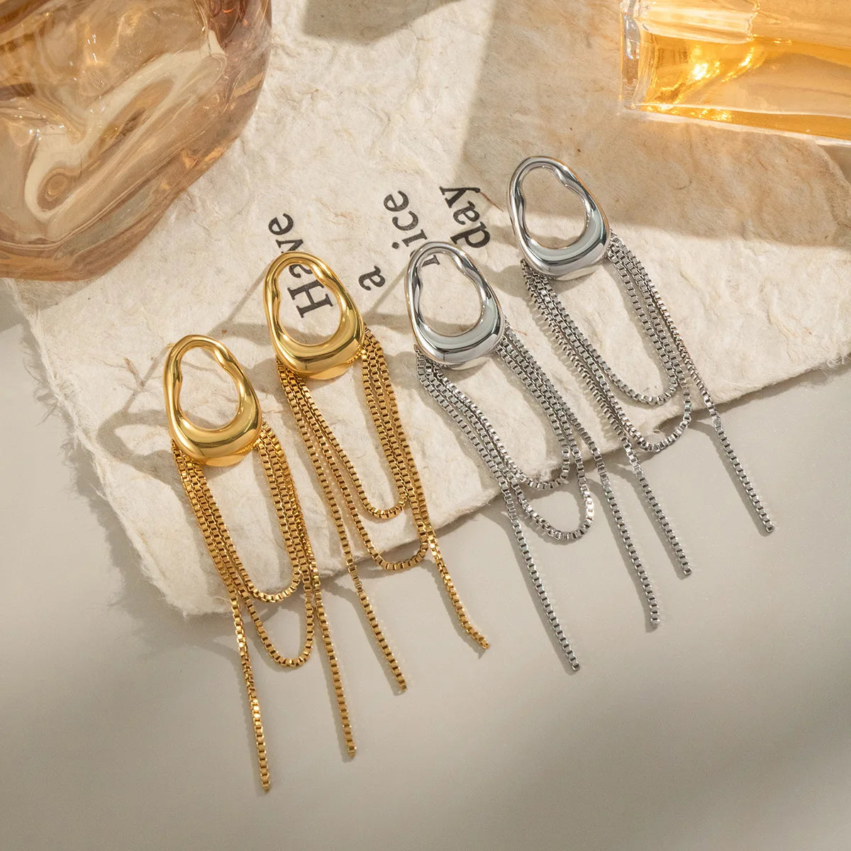 Women'S Stainless Steel Gold-Plated Fashionable Individualistic Retro Fringed Huggie
