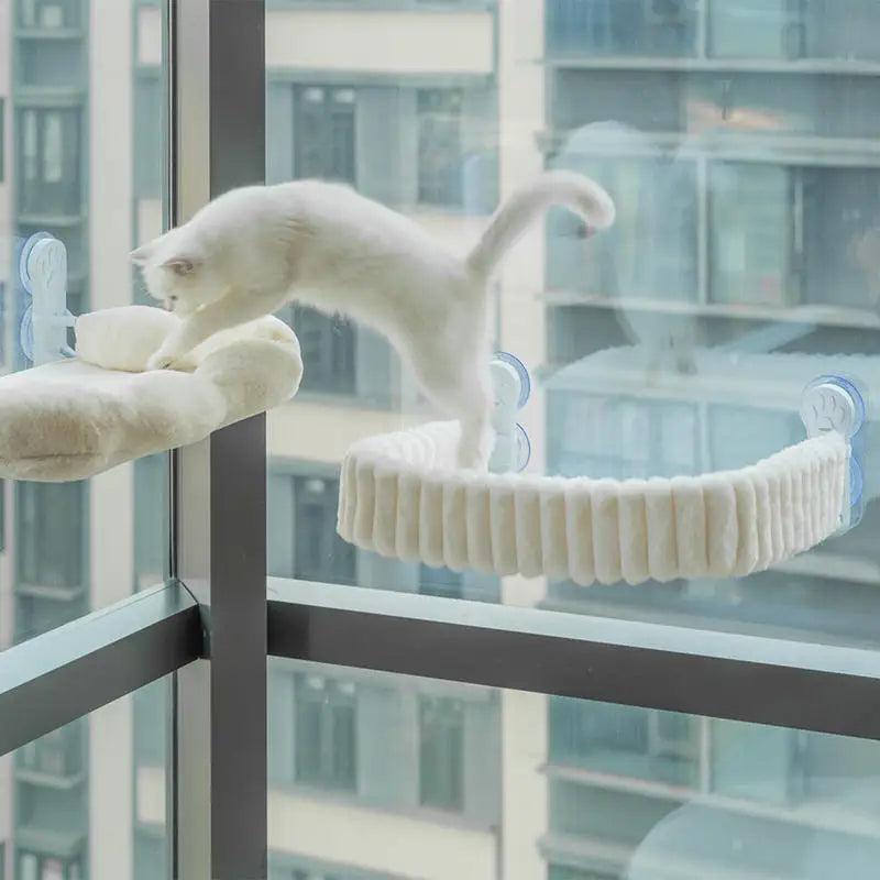 Luxury Square Winter Cat Window Perch Bed with Suction Cups Plush Hammock for Comfortable