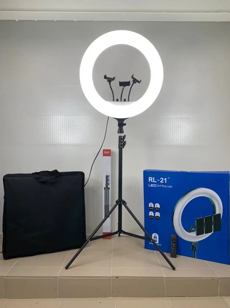 RL18 21 Inch LED Ring Light Beauty Lamp for Live Stream Fill & Photography Plastic