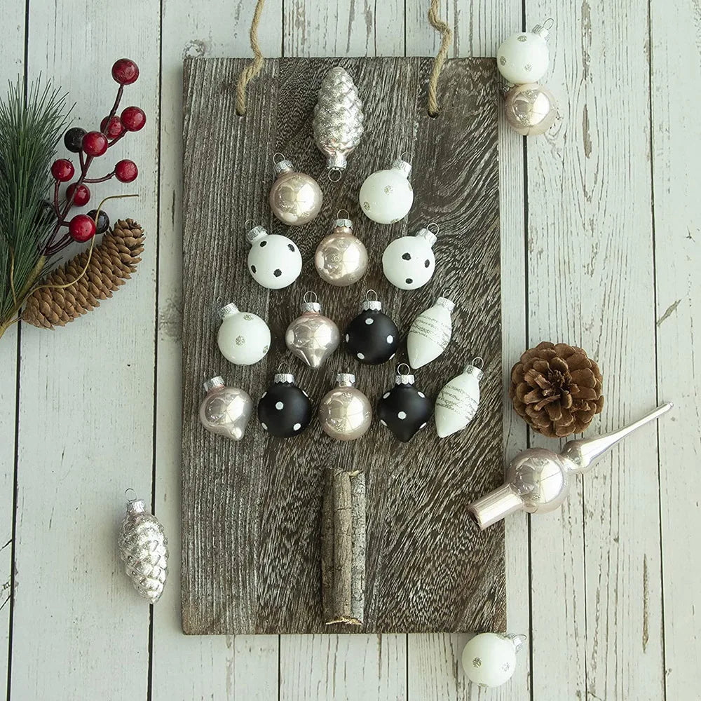 Holiday Time Christmas Decorations Christmas Trees Christmas Tree Decoration Glass Tree