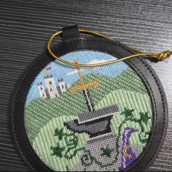 PU Needlepoint Self Finishing Round Leather Ornament Christmas Ornaments Needlepoint Self (Pack of 2)