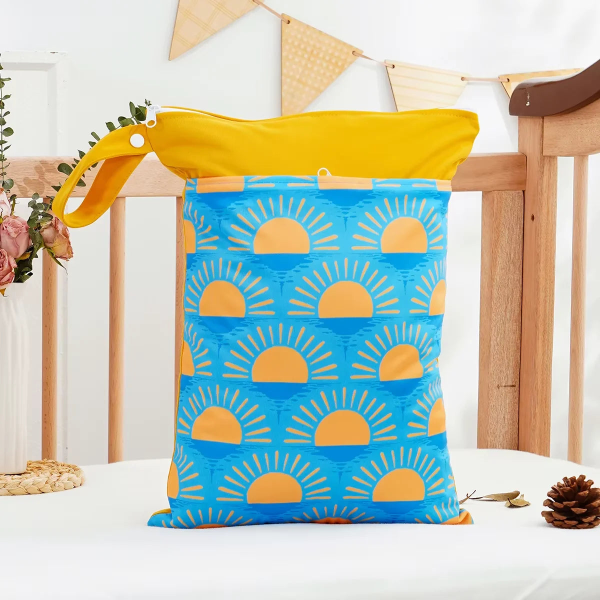 Printed Waterproof Wet Dry Bag Soft Polyester Zipper Storage Pouch for Infant Beach