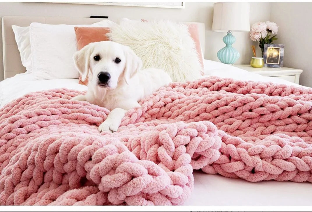Super Soft Handmade Knit Jumbo Chenille Yarn Chunky Knit Blanket Throw