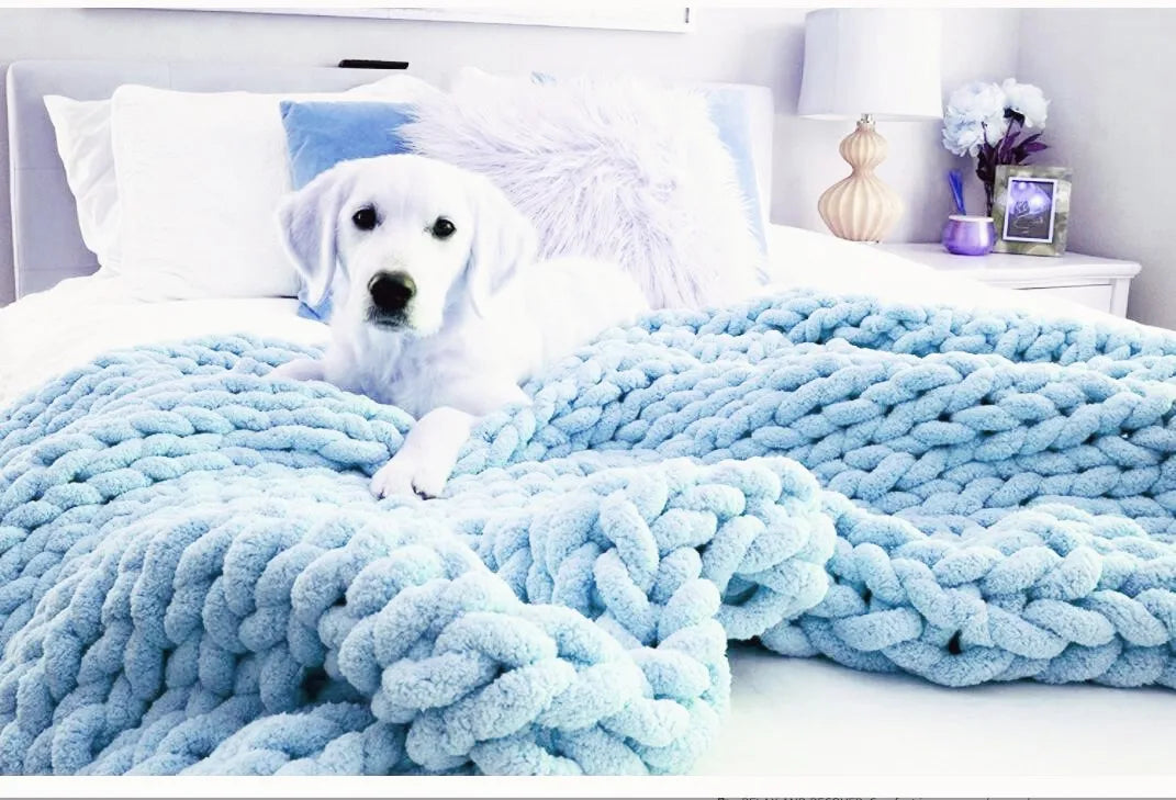 Super Soft Handmade Knit Jumbo Chenille Yarn Chunky Knit Blanket Throw
