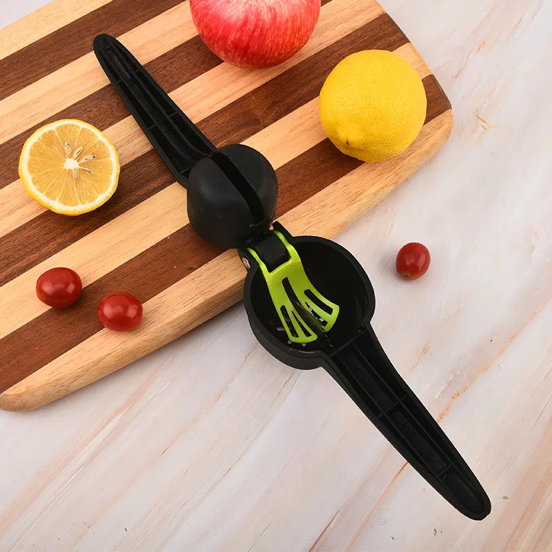 Lemon Lime Squeezer Manual Fruit Juicer Plastic Citrus Press Fruit Vegetable Tools
