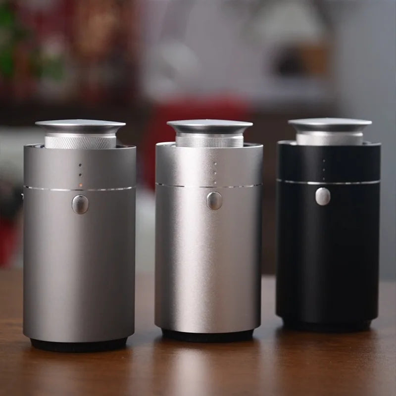 Car-Mounted Aroma Diffuser with Intelligent Sensor, Automatically Turns on and Off