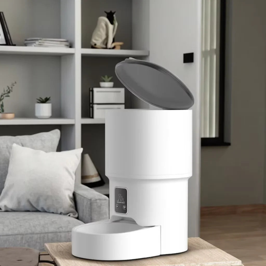 Smart Pet Feeder Automatic Plastic Food Dispenser App-Controlled Dog Feeders