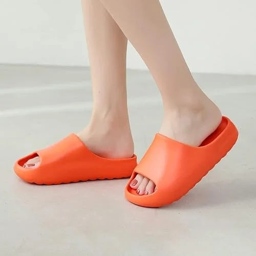 Unisex Cloud Slides Thick Sole Bathroom Slippers Anti Slip Soft Sole Summer Slides for Men