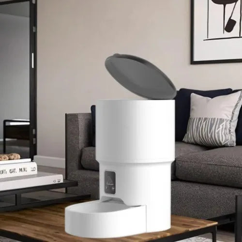 Smart Pet Feeder Automatic Plastic Food Dispenser App-Controlled Dog Feeders