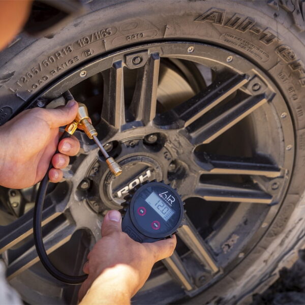 [ARB510L]ARB Uncategorized.ARB E-Z Deflator Digital Gauge with Extended Valve
